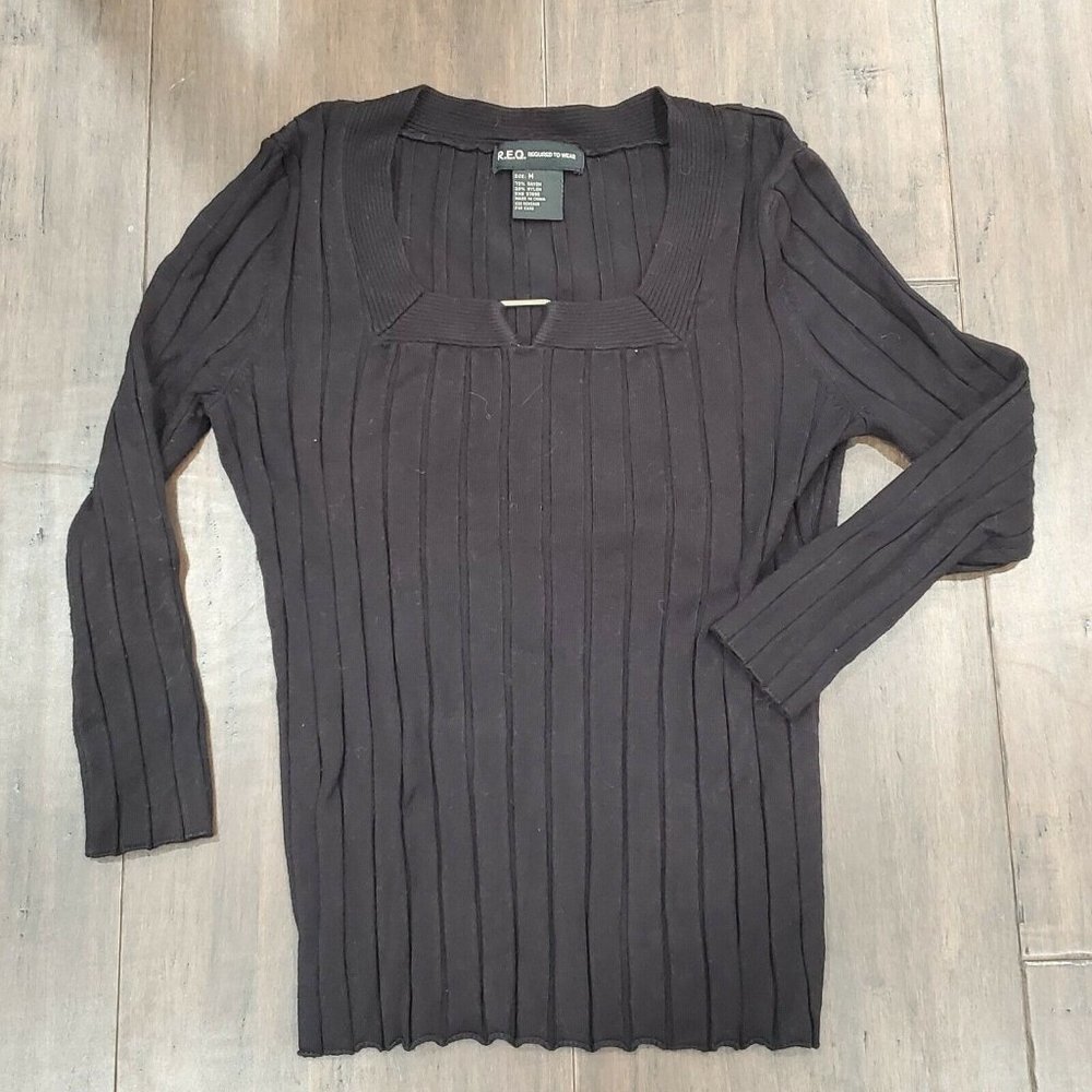 R.E.Q Required To wear Black Womens Pull over top Shirt Stretchy Comfort Size M